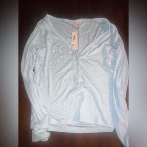 Victoria’s Secret Lounge/pajama top size medium- new with tags